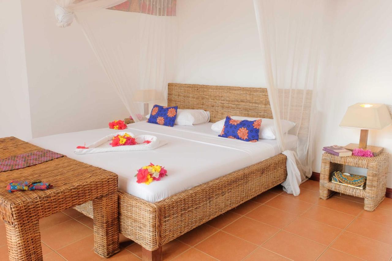 Albatross Ocean View Hotell Dongwe Exteriör bild